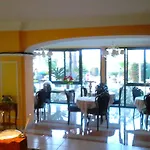 Happy Days Hotel