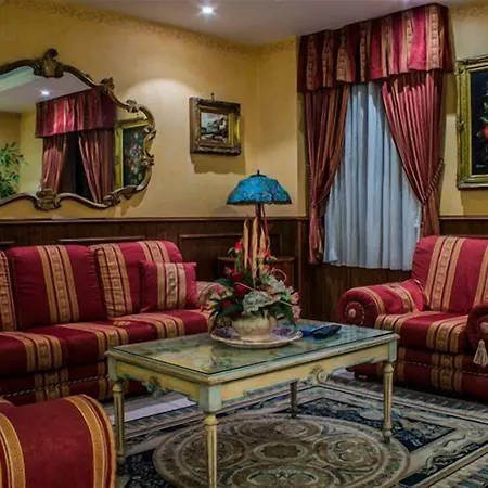 Happy Days Hotel 3*