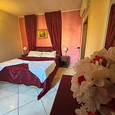 Happy Days Hotel 3*